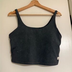 Vuori Daily Crop Tank Top in Washed Charcoal Gray